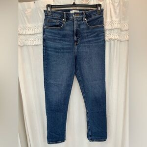 LOFT “the slim’ ankle jeans in medium wash size 28/6